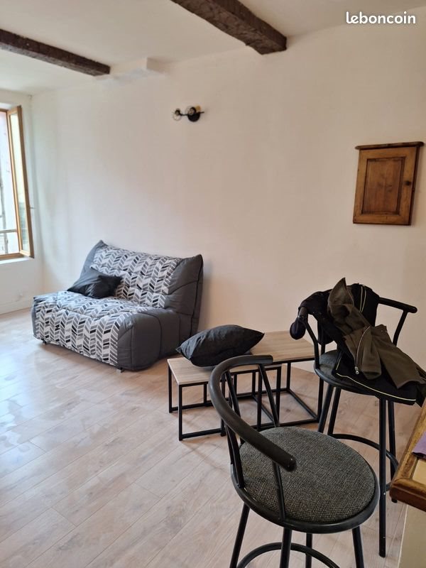 Appartement à louer, 25m², Toulon