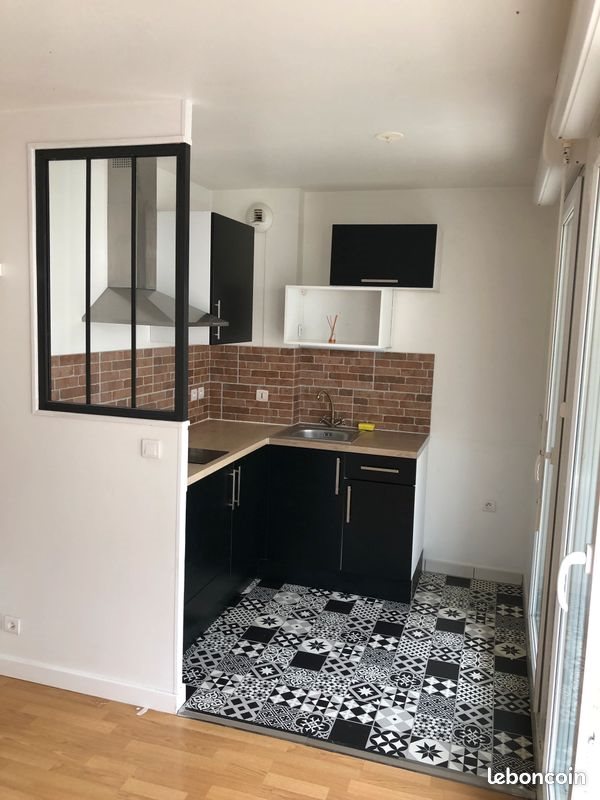 Appartement à louer, 42m², Cergy