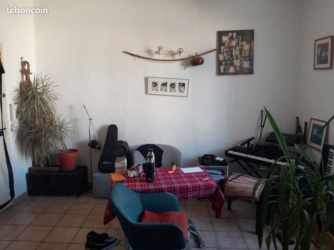 Appartement à louer, 25m², Mazan
