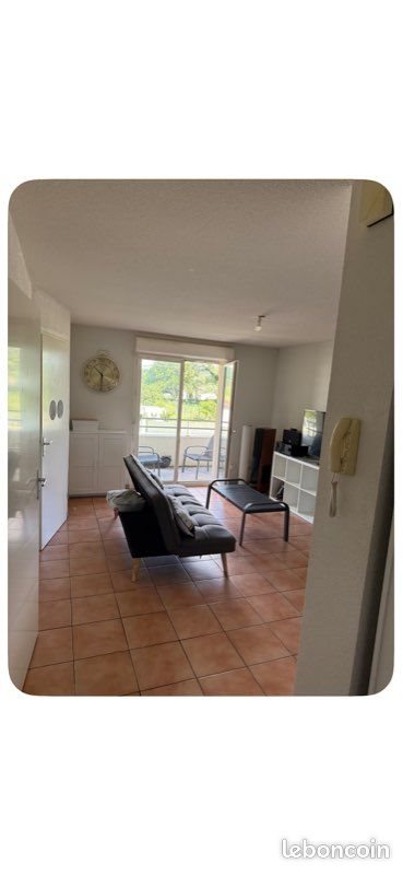 Appartement à louer, 37m², Coutras