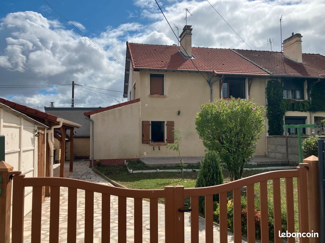 Maison à louer, 74m², Garchizy