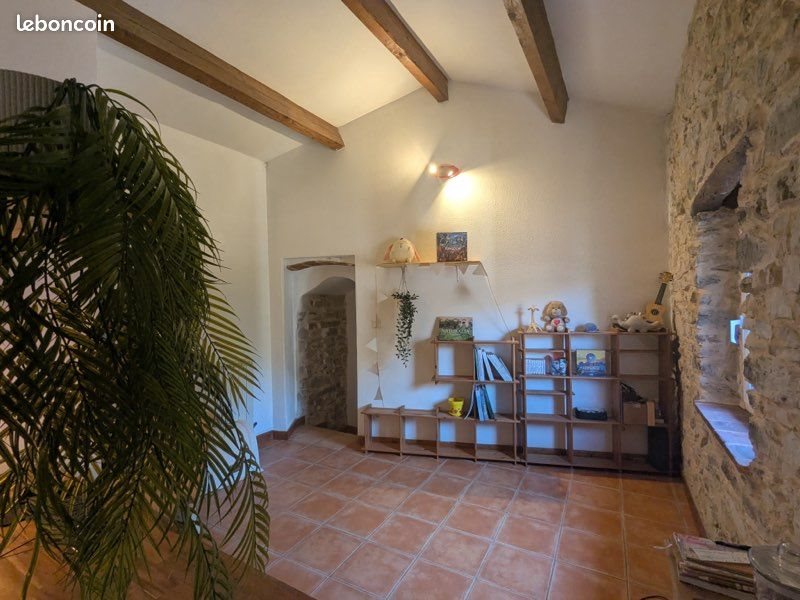 Appartement à louer, 70m², Saint-Martin-de-Valgalgues