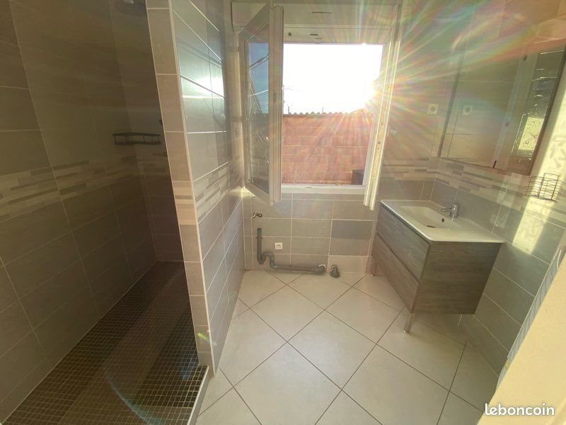 Appartement à louer, 62m², Saint-Genis-Laval