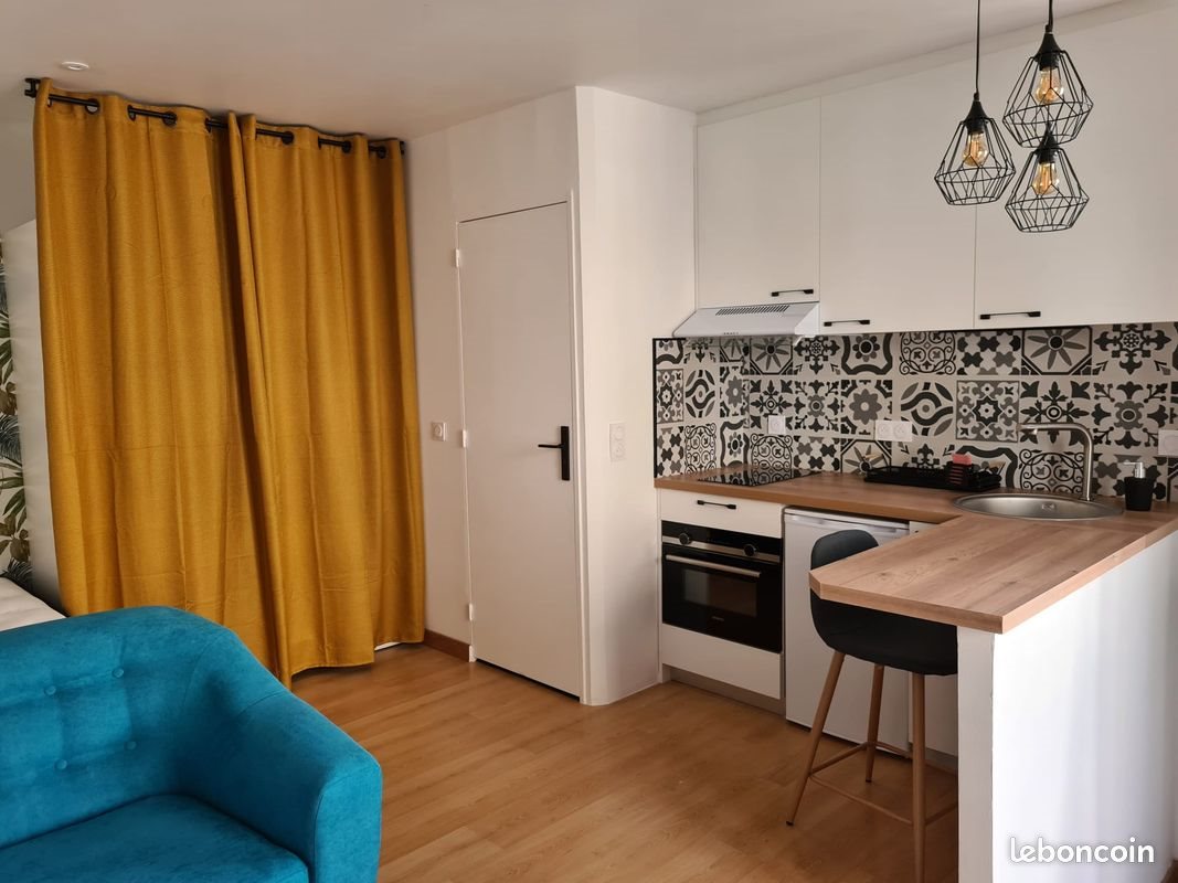 Appartement à louer, 20m², Valanjou