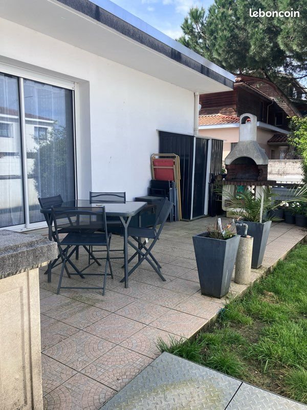 Appartement à louer, 37m², Pessac