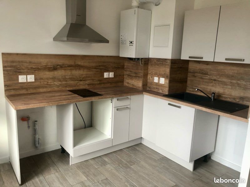 Appartement à louer, 53m², Monteux