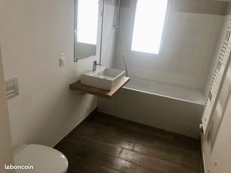 Appartement à louer, 53m², Monteux