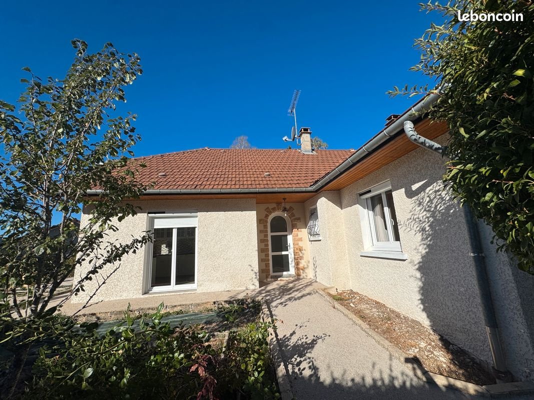 Maison à vendre, 100m², Moirans-en-Montagne