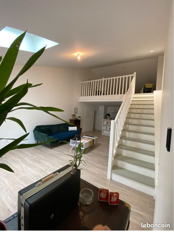 Appartement à louer, 90m², Nontron