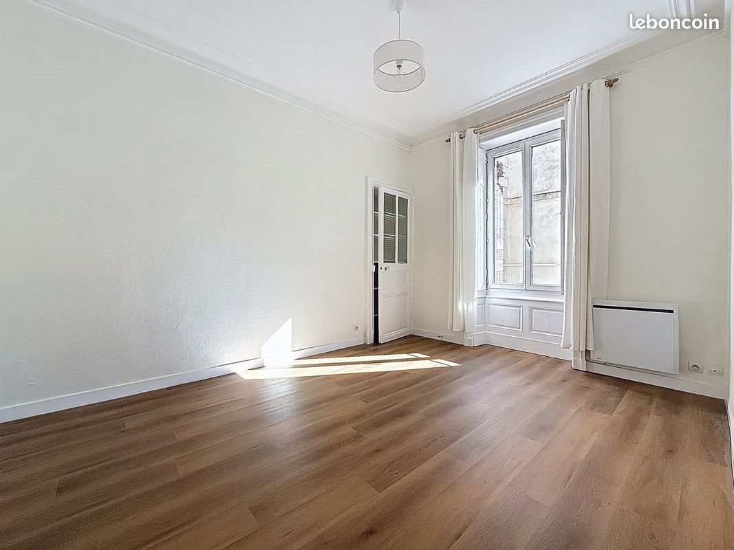 Appartement à louer, 25m², Nantes
