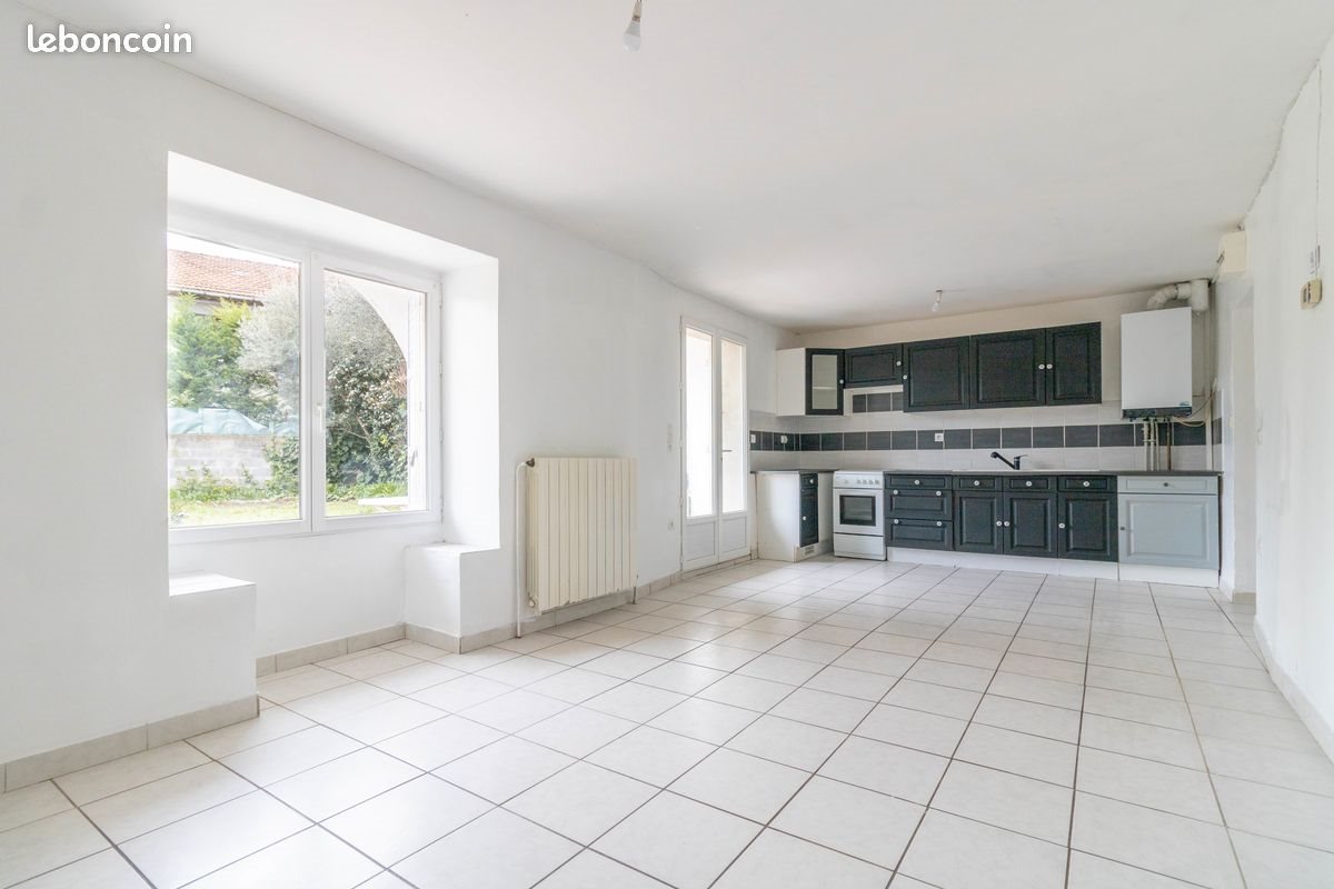 Appartement à louer, 46m², Alès