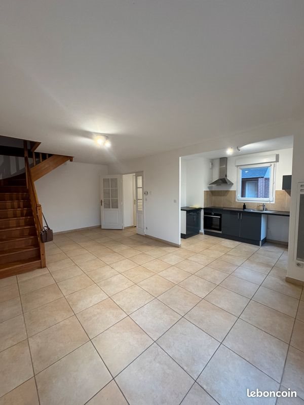 Maison à louer, 67m², Orléans
