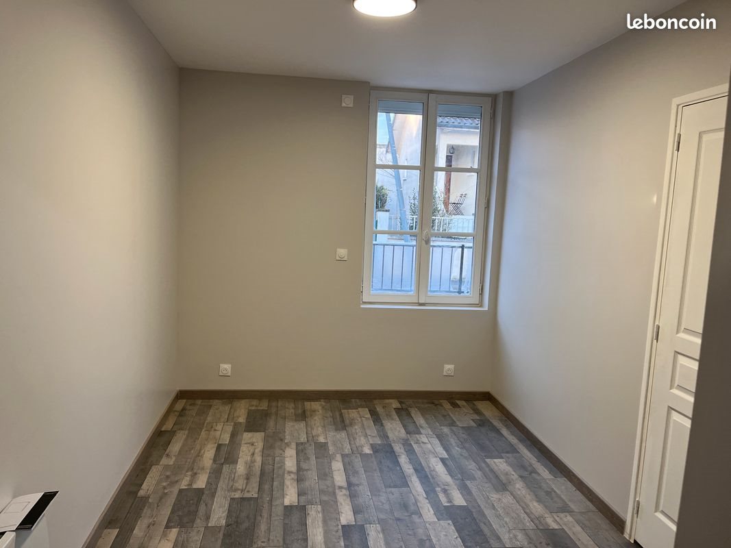 Appartement à louer, 28m², Montereau-Fault-Yonne