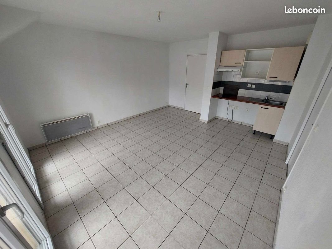 Appartement à louer, 41m², Oloron-Sainte-Marie