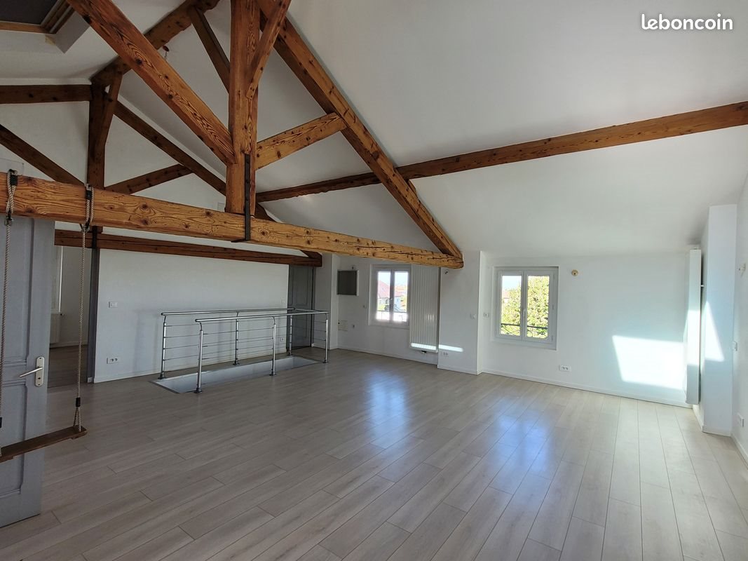 Appartement à louer, 96m², Saint-Just-Saint-Rambert