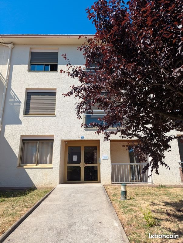 Appartement à louer, 25m², Issoire