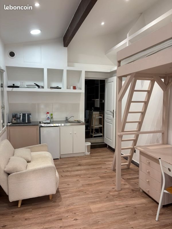 Appartement à louer, 24m², Collonges-au-Mont-d'Or