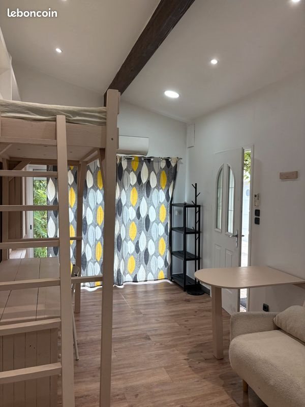 Appartement à louer, 24m², Collonges-au-Mont-d'Or