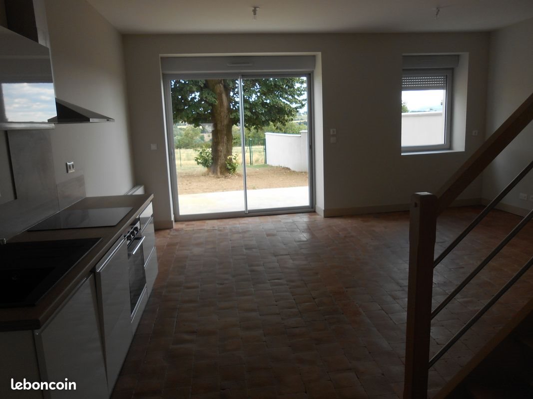 Appartement à louer, 89m², Solaize