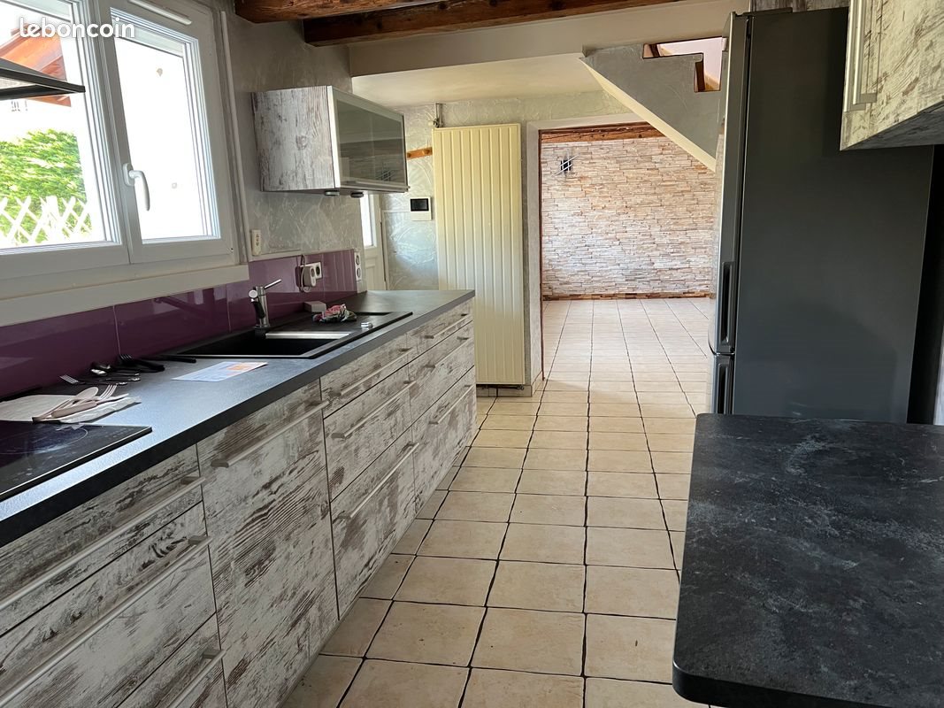 Maison à vendre, 75m², Gex