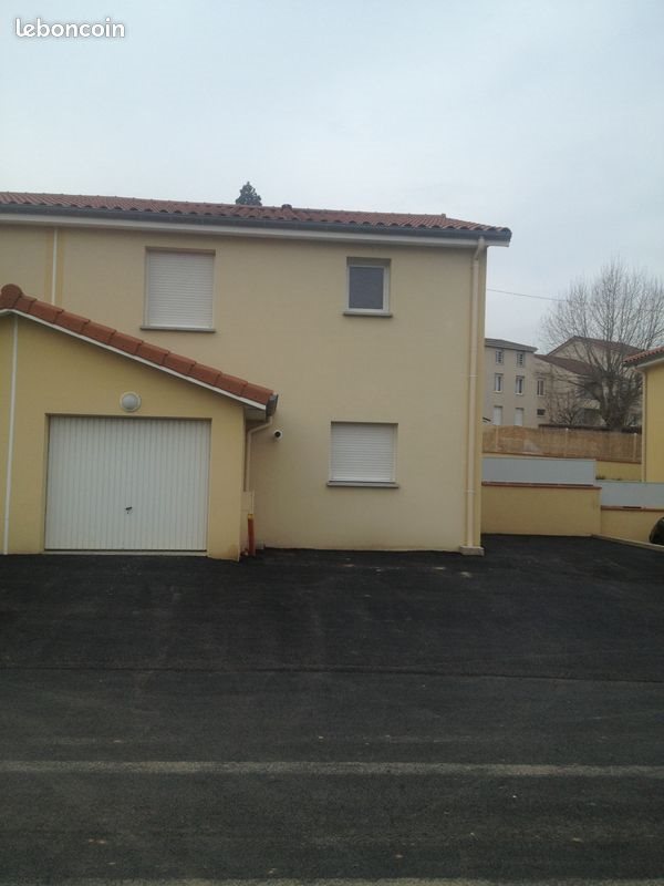 Maison à louer, 110m², Saint-Paul-en-Jarez