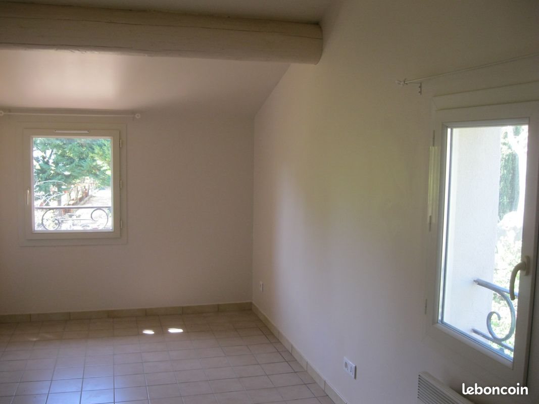 Appartement à louer, 40m², Eguilles