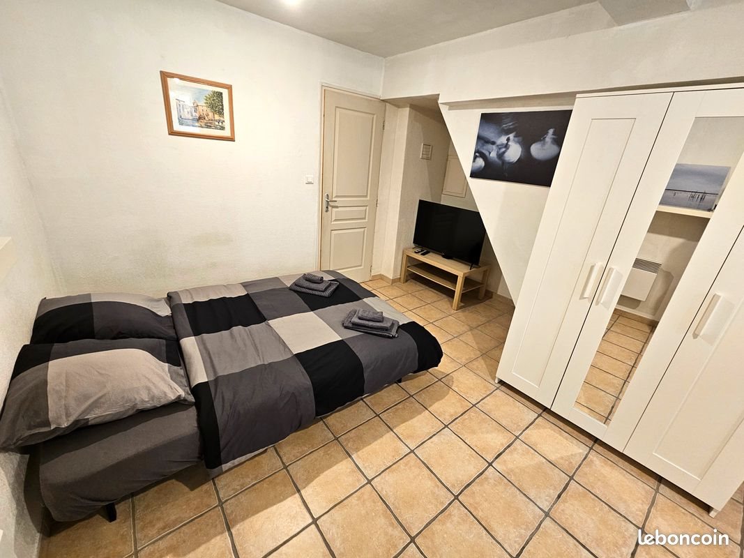 Appartement à louer, 27m², Camps-la-Source