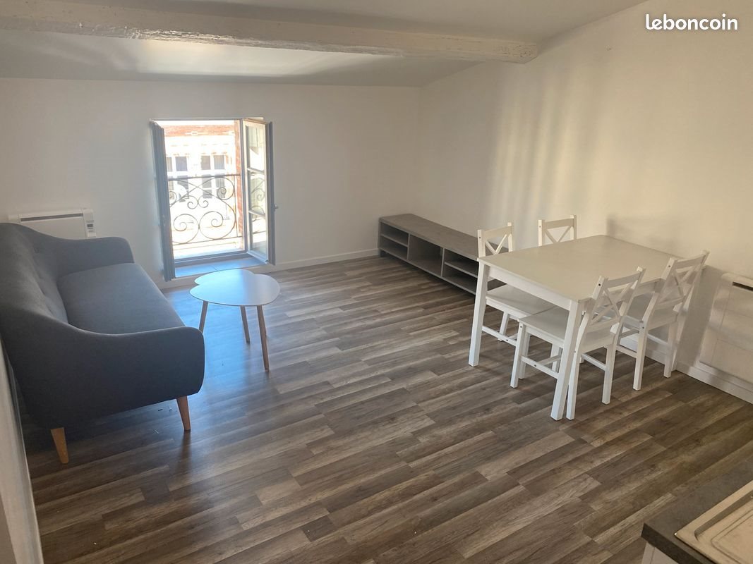 Appartement à louer, 35m², Caussade