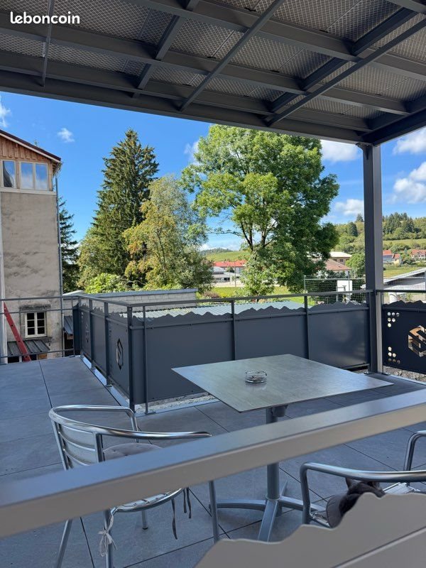 Appartement à louer, 80m², Mouthe