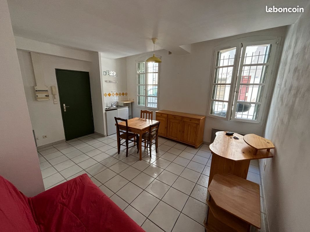 Appartement à louer, 23m², Nîmes