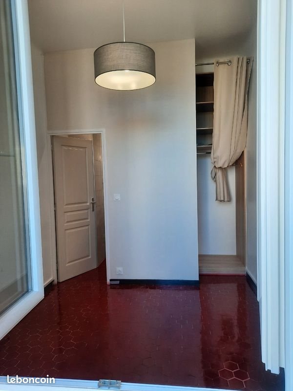 Appartement à louer, 22m², Marseille 15ème