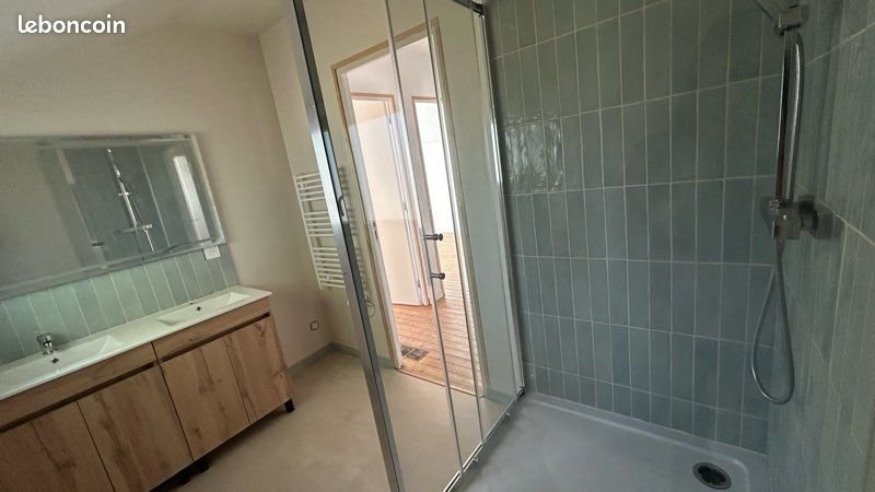 Maison à louer, 105m², Saint-Christoly-de-Blaye