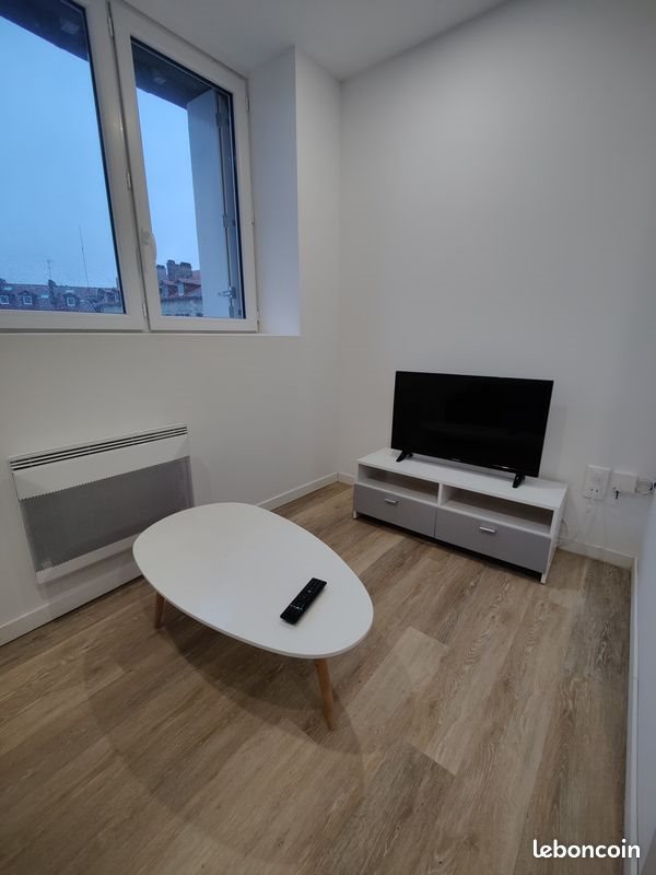 Appartement à louer, 25m², Pau