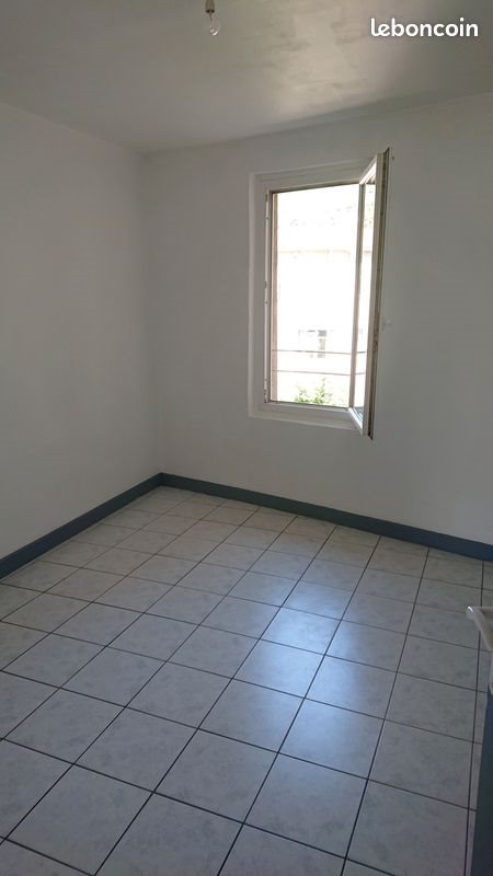 Appartement à louer, 42m², Sarras