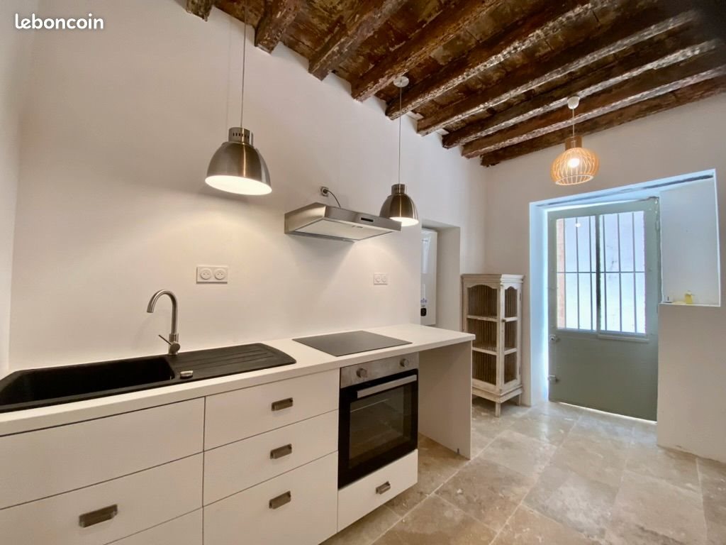 Appartement à louer, 30m², Arles