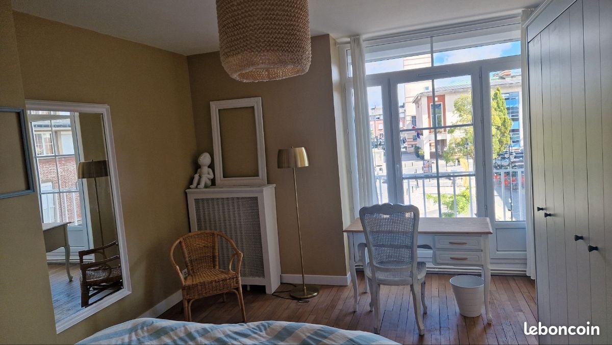 Appartement à louer, 130m², Abbeville