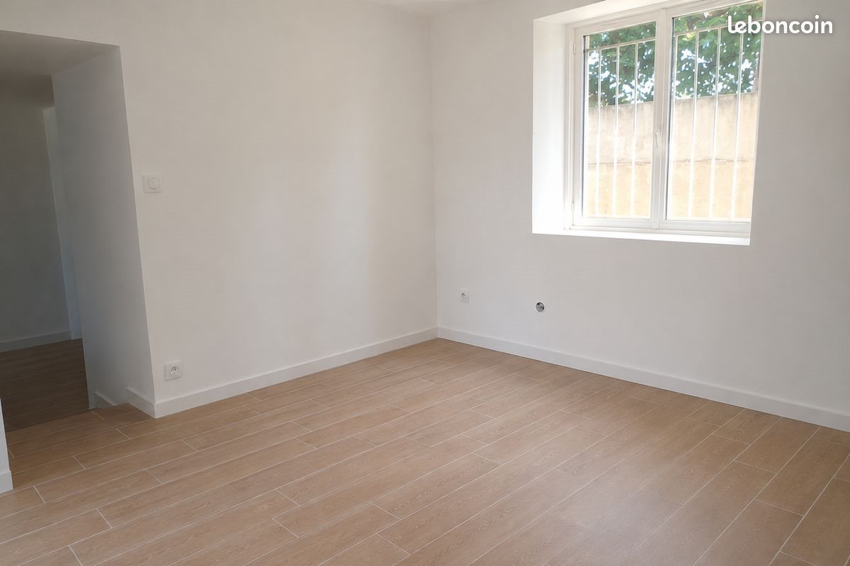 Maison à louer, 50m², Saint-Gérand