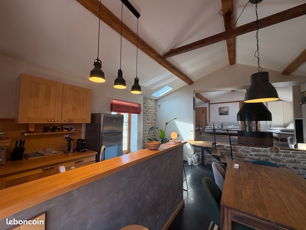 Maison à louer, 85m², Dardilly