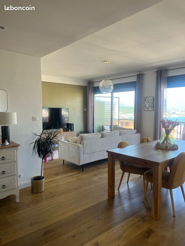 Appartement à vendre, 70m², Ajaccio