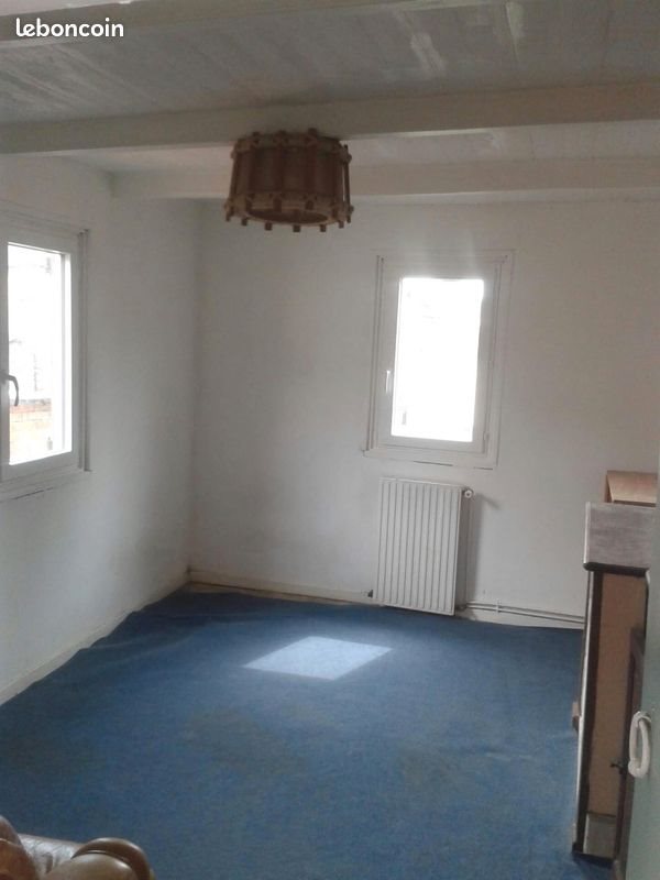Appartement à louer, 25m², Figeac