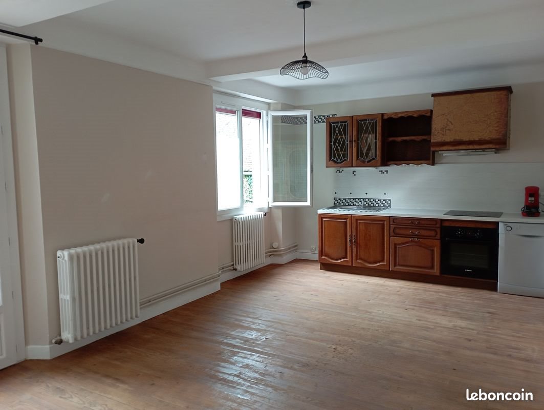 Appartement à louer, 99m², Orthez