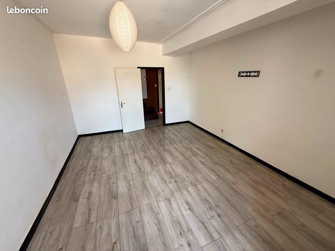 Maison à louer, 80m², Ombrée d'Anjou