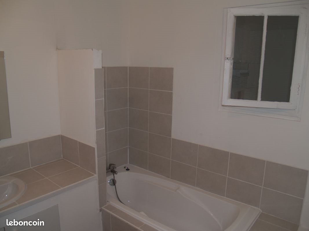 Appartement à louer, 55m², Langoiran