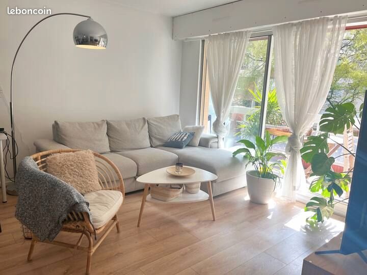 Appartement à louer, 50m², Courbevoie
