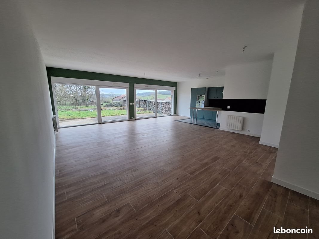 Maison à louer, 105m², Crépey