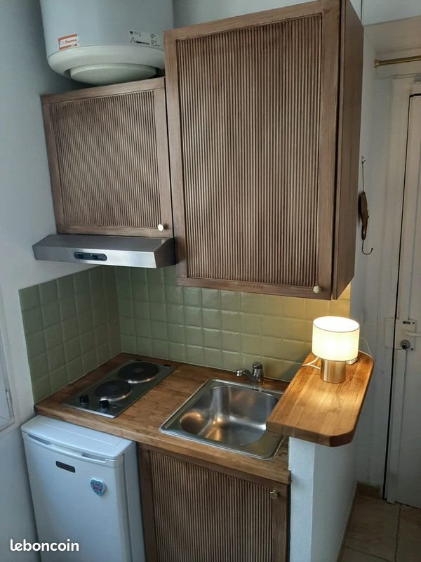 Appartement à louer, 8m², Paris 16ème