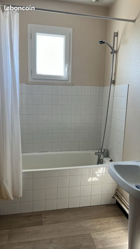 Maison à vendre, 60m², Saint-Aubin-le-Cloud
