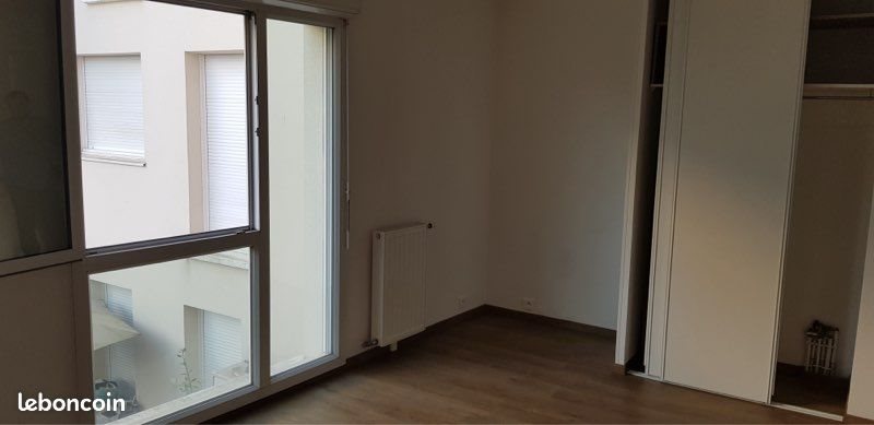 Appartement à louer, 32m², Cergy