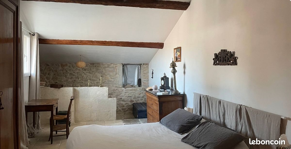 Maison à louer, 330m², Bernis
