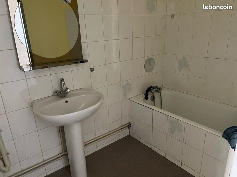 Appartement à louer, 50m², Courpière